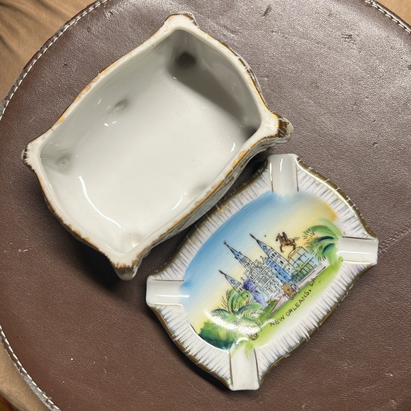 Vintage New Orleans Ashtray Trinket Box - Picture 2 of 5